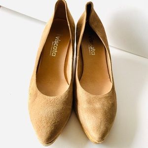 VISCATA ROSES SUEDE WEDGES CAMEL